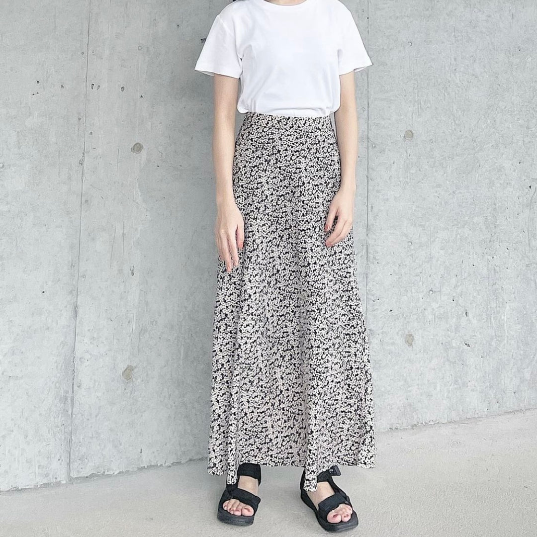 【153cm】フラワーフレアスカート　S