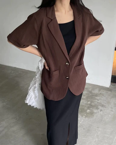 晩夏〜初秋にかけてのnairoの秋カラーアイテム。