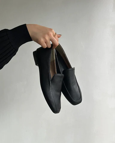 【SHOES特集vol.2 】足元に抜け感をつくるローファー