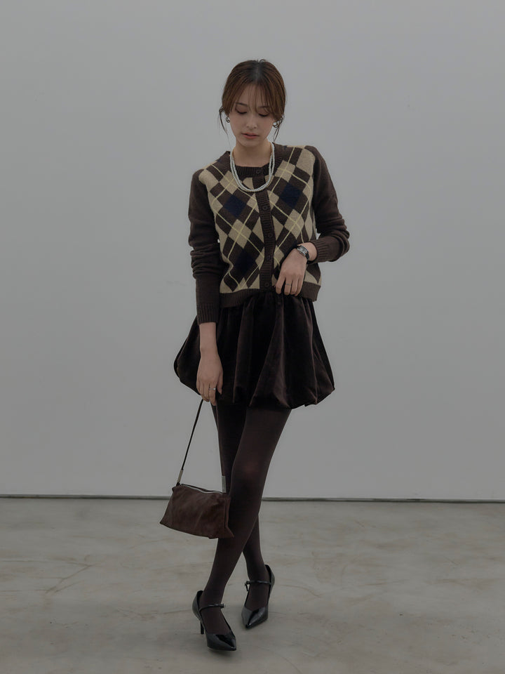 【SET】アーガイル柄コンパクトニットカーディガン+ベロアバルーンミニスカート(インパン付き)(2set)