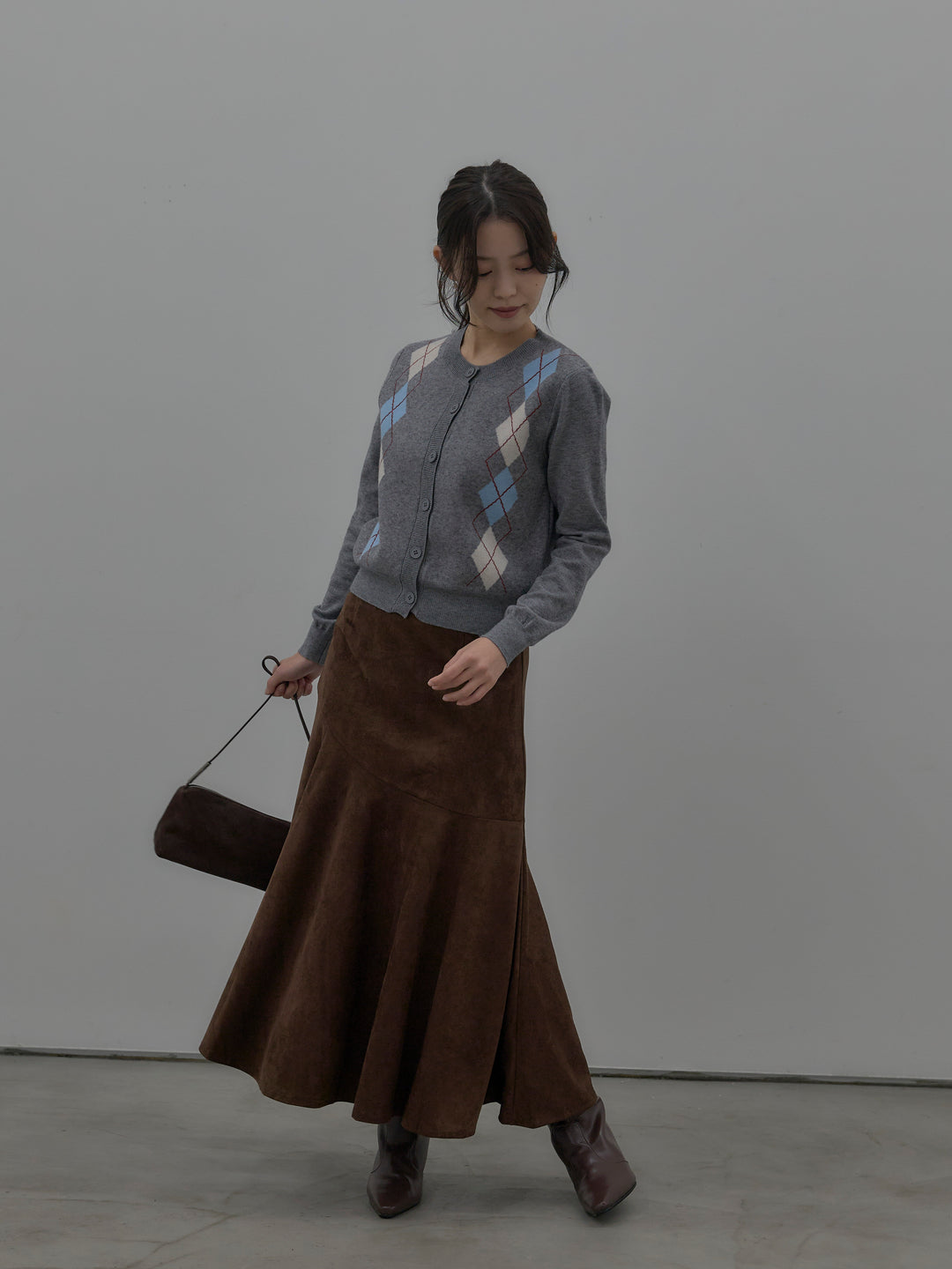 【SET】アーガイル柄ニットカーディガン+スウェードフレアスカート(2set)