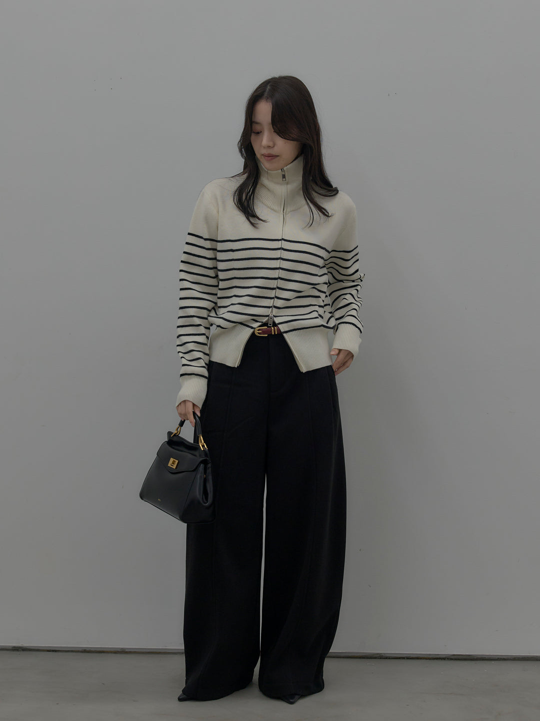 裏起毛センターシームタックワイドパンツ