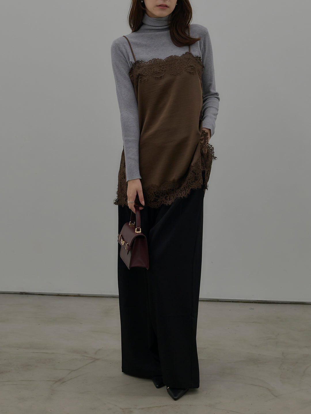 レースサテンキャミソール