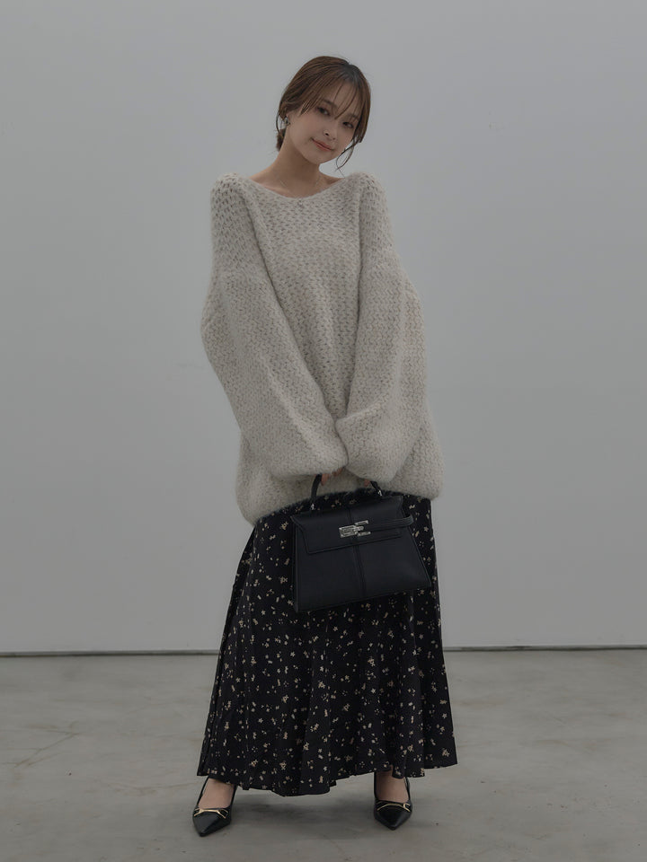 【SET】ラメ糸ローゲージ編みオーバーニットトップス+フラワーパターンマーメイドフレアスカート(2set)
