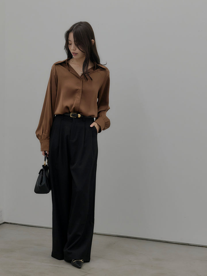 デザインタックワイドパンツ