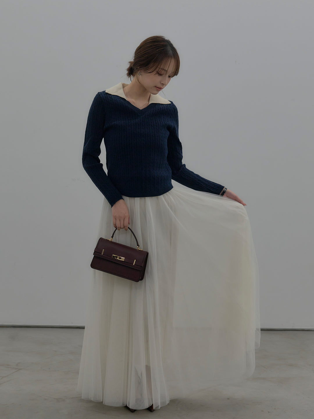 【SET】配色Vネックケーブルニットトップス+ボリュームチュールスカート(2set)