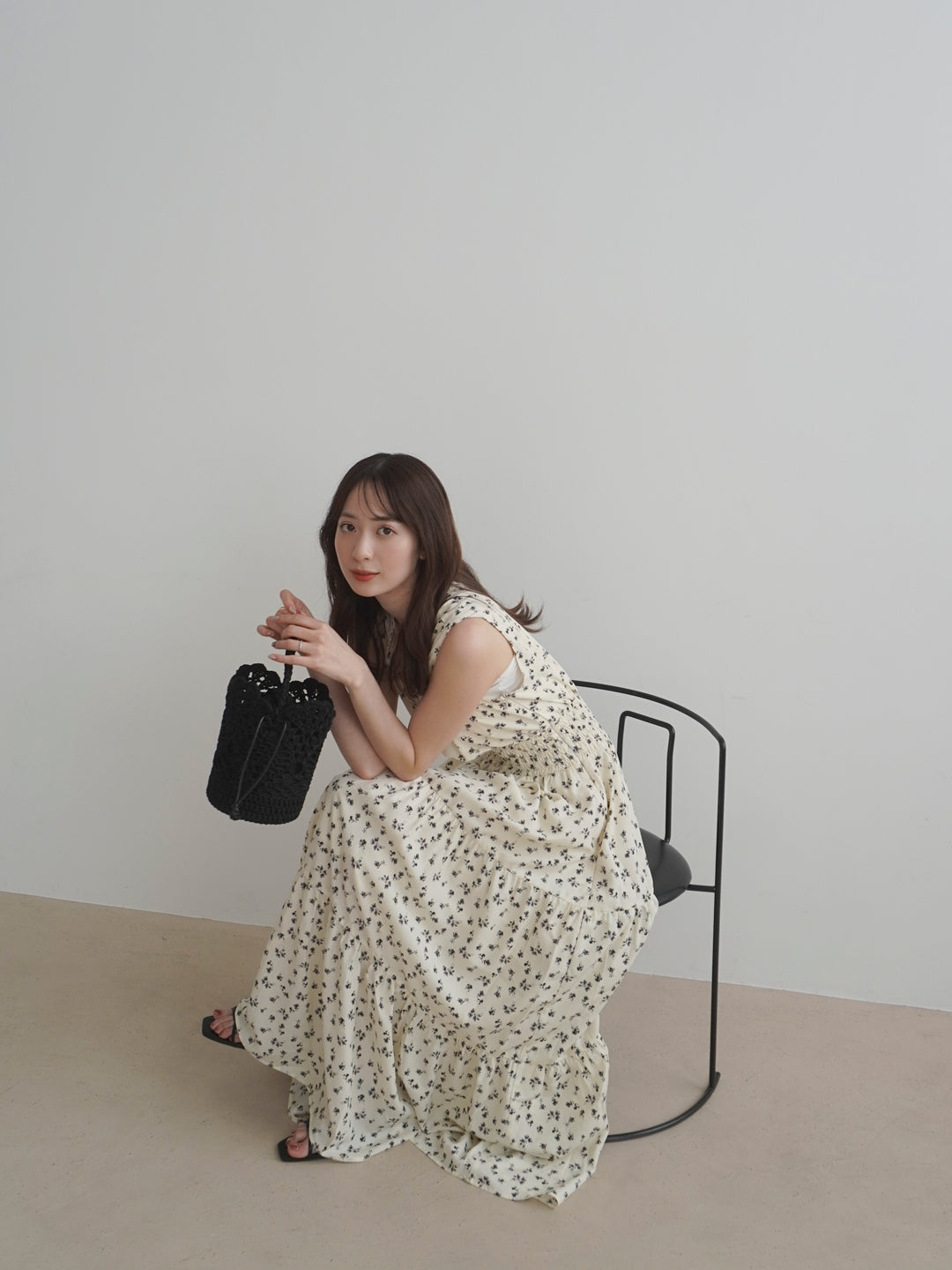 【SET】【Essential】POLO docking half sleeve one piece+【Essential】V neck shirring tiered one piece(2set)