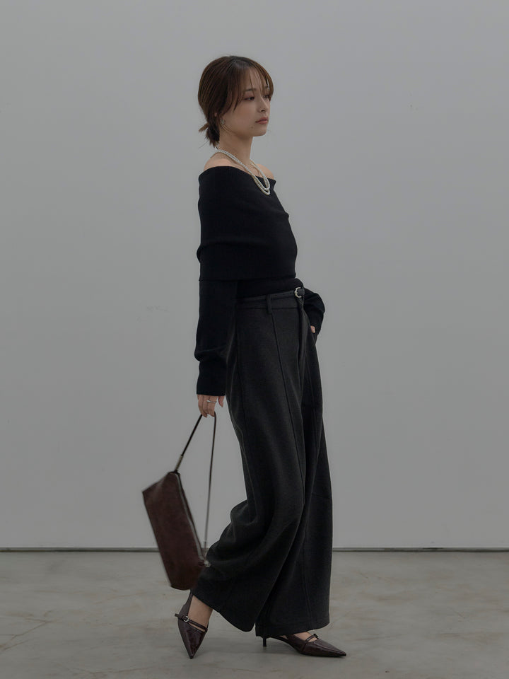 カーブデザインスウェットライクパンツ