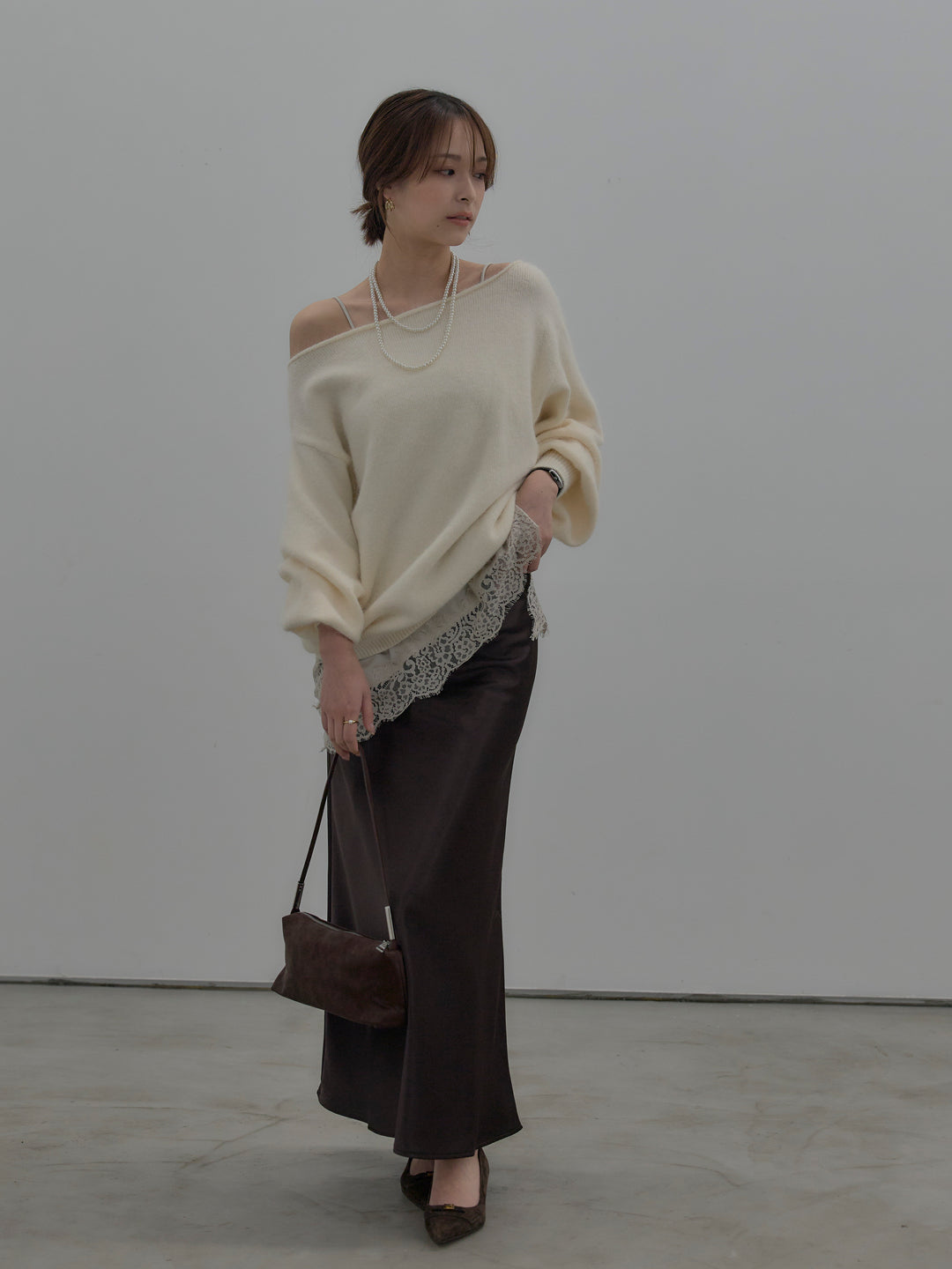 【SET】【premium touch】2wayショルダーニットプルオーバー+レースサテンキャミソール+ナローAラインサテンスカート(3set)