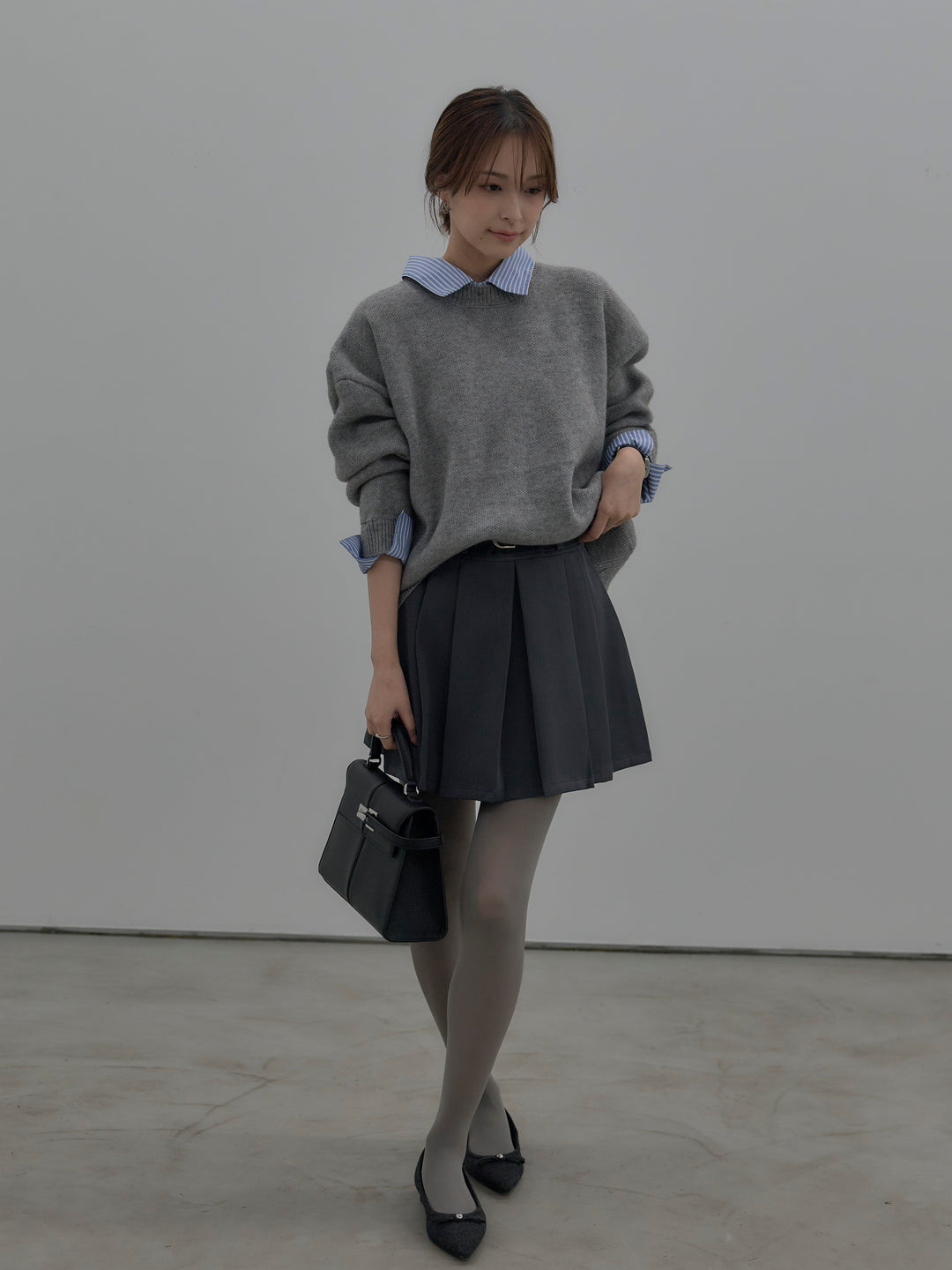 ベルト付きプリーツミニスカート