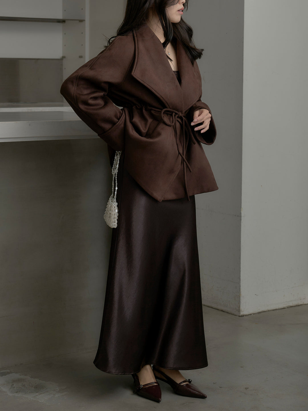 【SET】BIGカラースウェードジャケット+ナローAラインサテンスカート(2set)