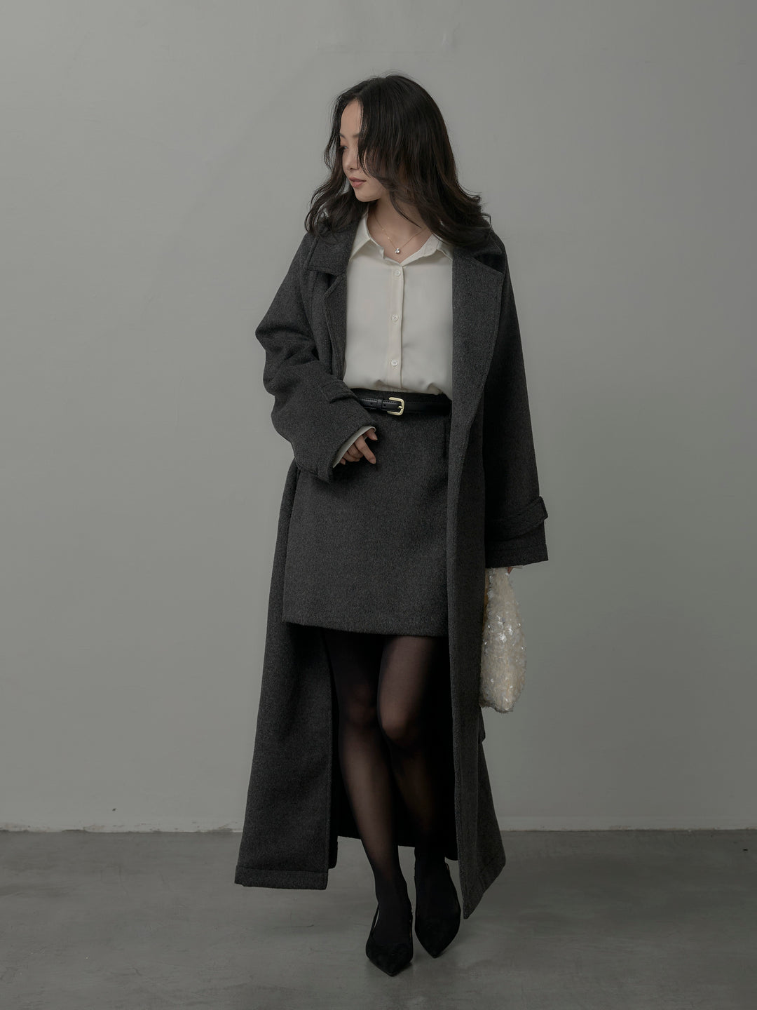 【SET】【Essential】ソフトウールリバートレンチコート+ケープ付きオーバーサテンシャツ+【Essential】ウールタッチミニスカート(3set)