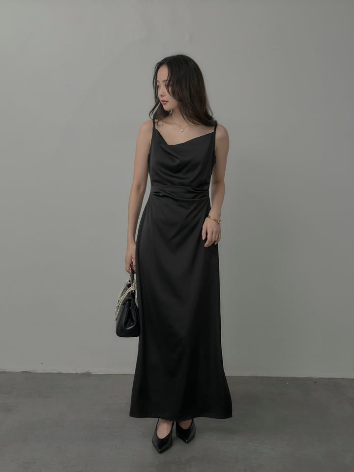 【Essential】サテンドレープキャミワンピ