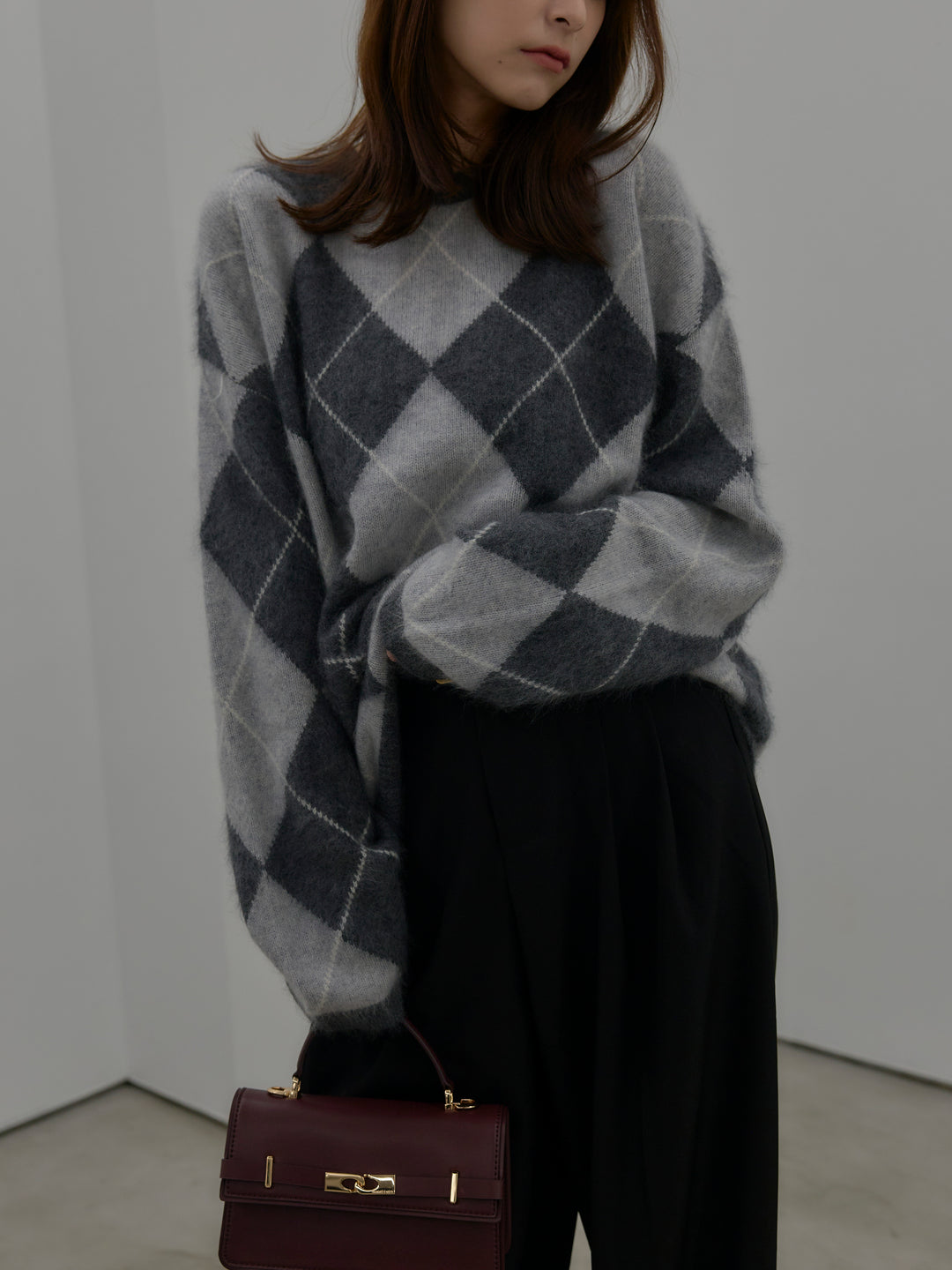 【premium touch】アーガイル柄ニットプルオーバー
