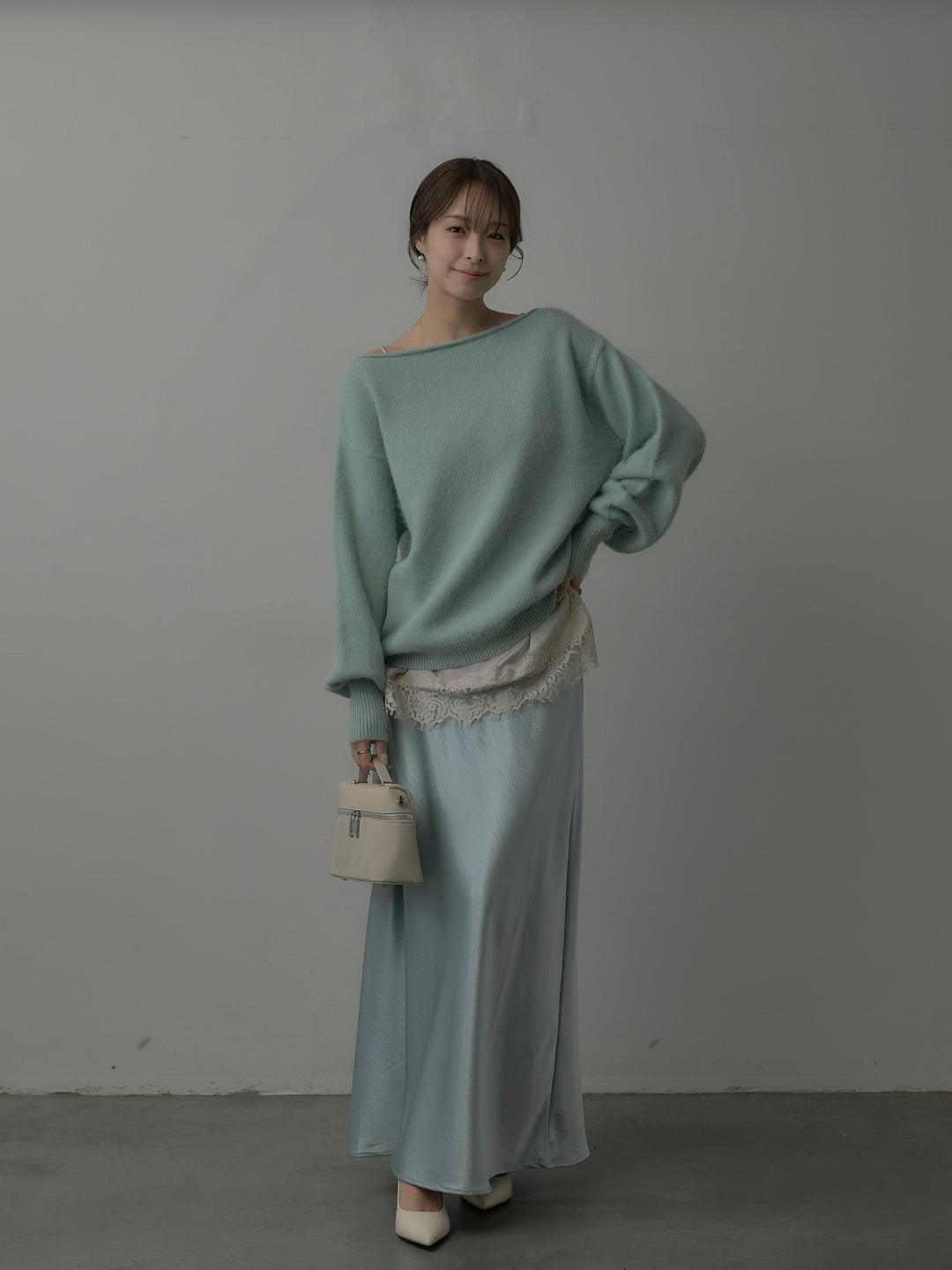 【SET】【premium touch】2wayショルダーニットプルオーバー+レースサテンキャミソール+ナローAラインサテンスカート(3set)