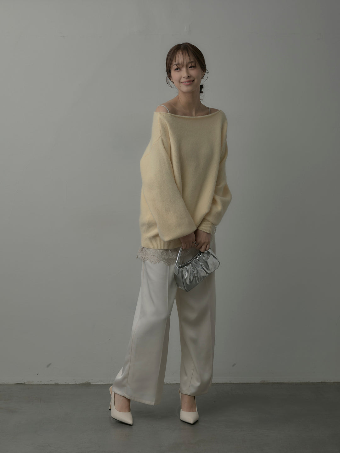 【SET】【premium touch】2wayショルダーニットプルオーバー+レースサテンキャミソール+【Essential】センタープレスサテンパンツ(3set)