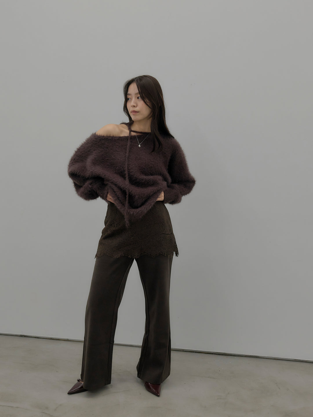 【SET】ネックリボンワンショルダーシャギーニット+レースレイヤードセミフレアパンツ(2set)