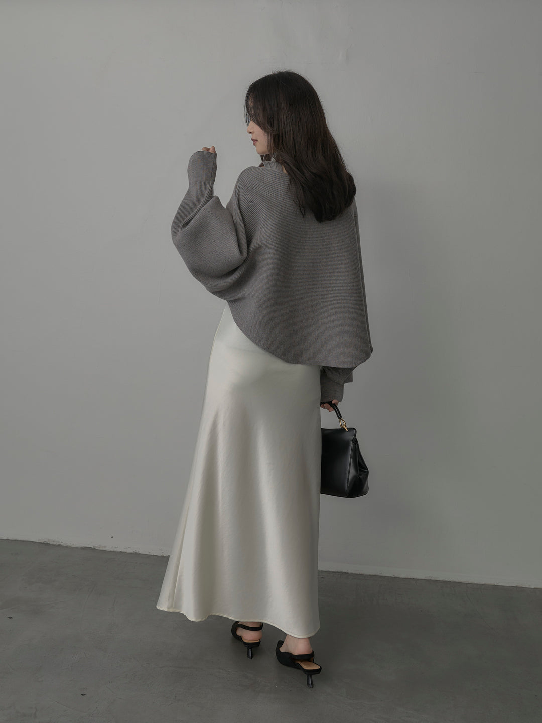 [予約]タンク付きクロスデザインニットプルオーバー