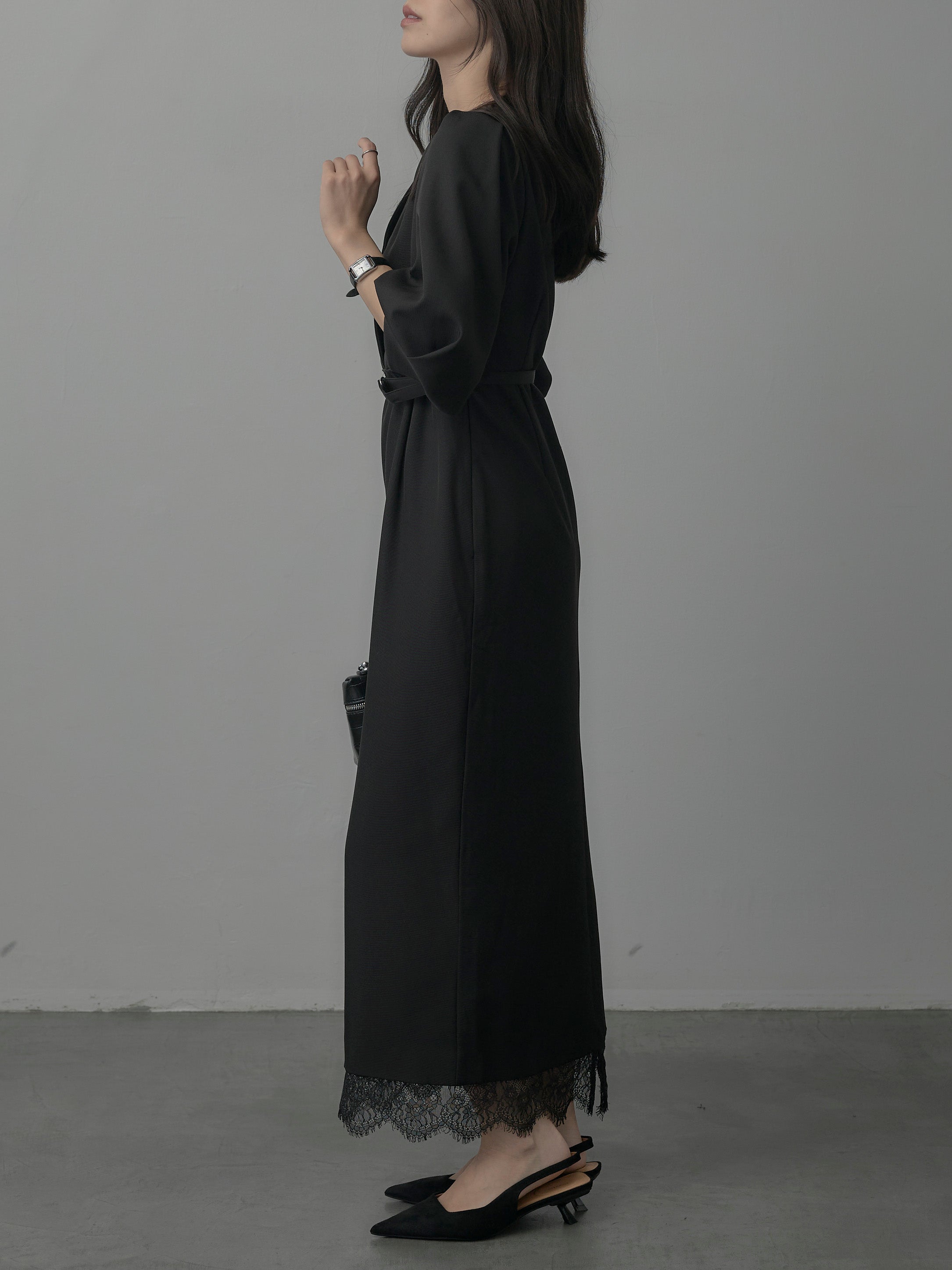 Essential】裾レースパフスリーブワンピース – nairo