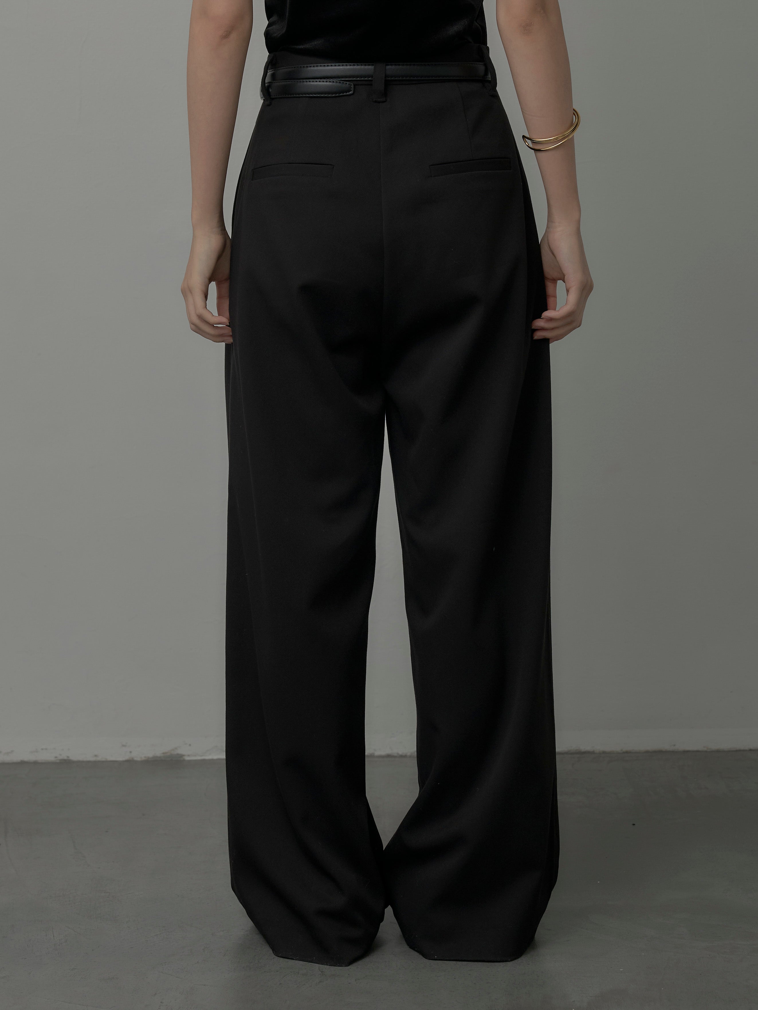 Essential】3タックスラックス – nairo