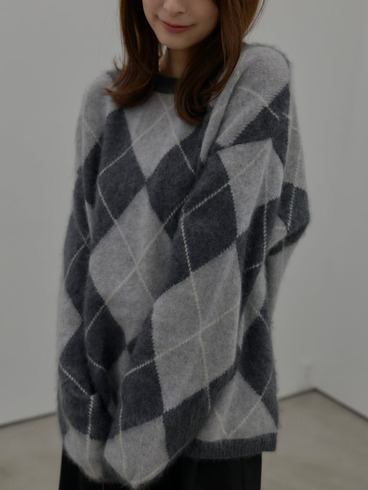 【premium touch】アーガイル柄ニットプルオーバー