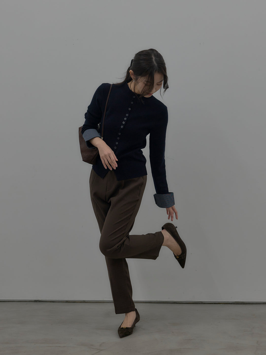 ベーシックテーパードパンツ