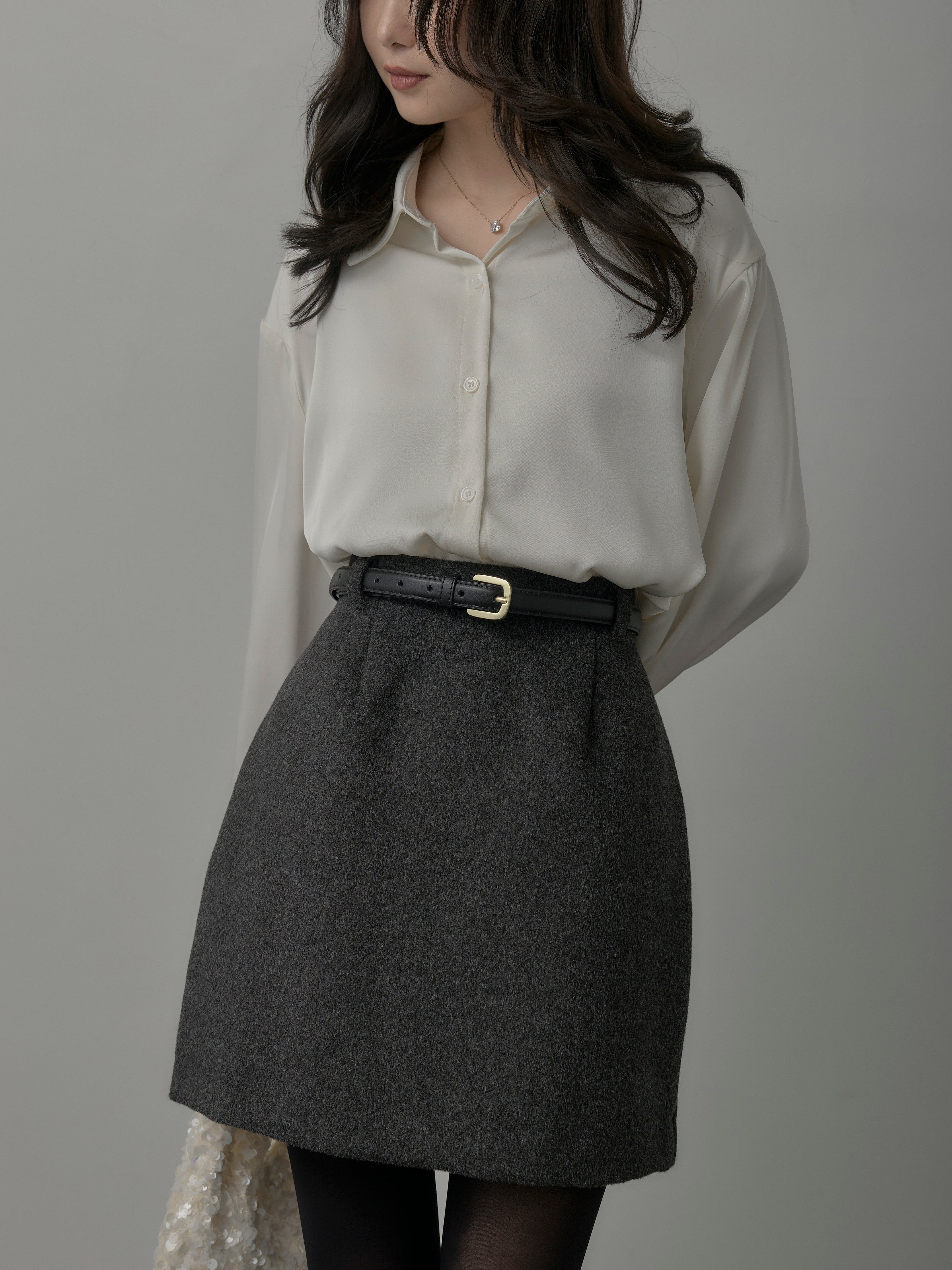 SET】ケープ付きオーバーサテンシャツ+【Essential】ウールタッチミニ