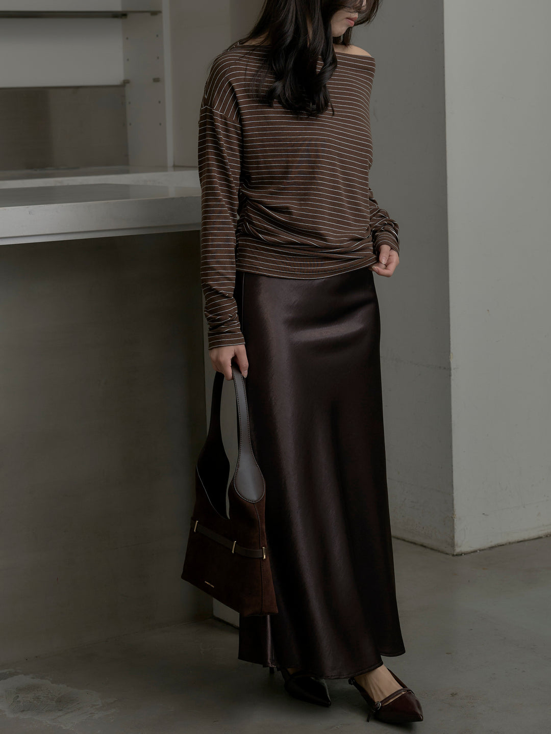 【SET】2wayショルダーボーダートップス+ナローAラインサテンスカート(2set)