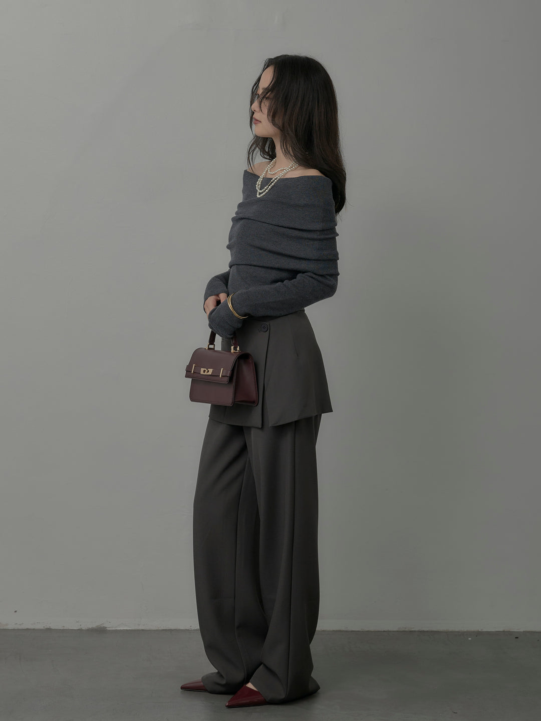 [予約]オフショルリブニットトップス