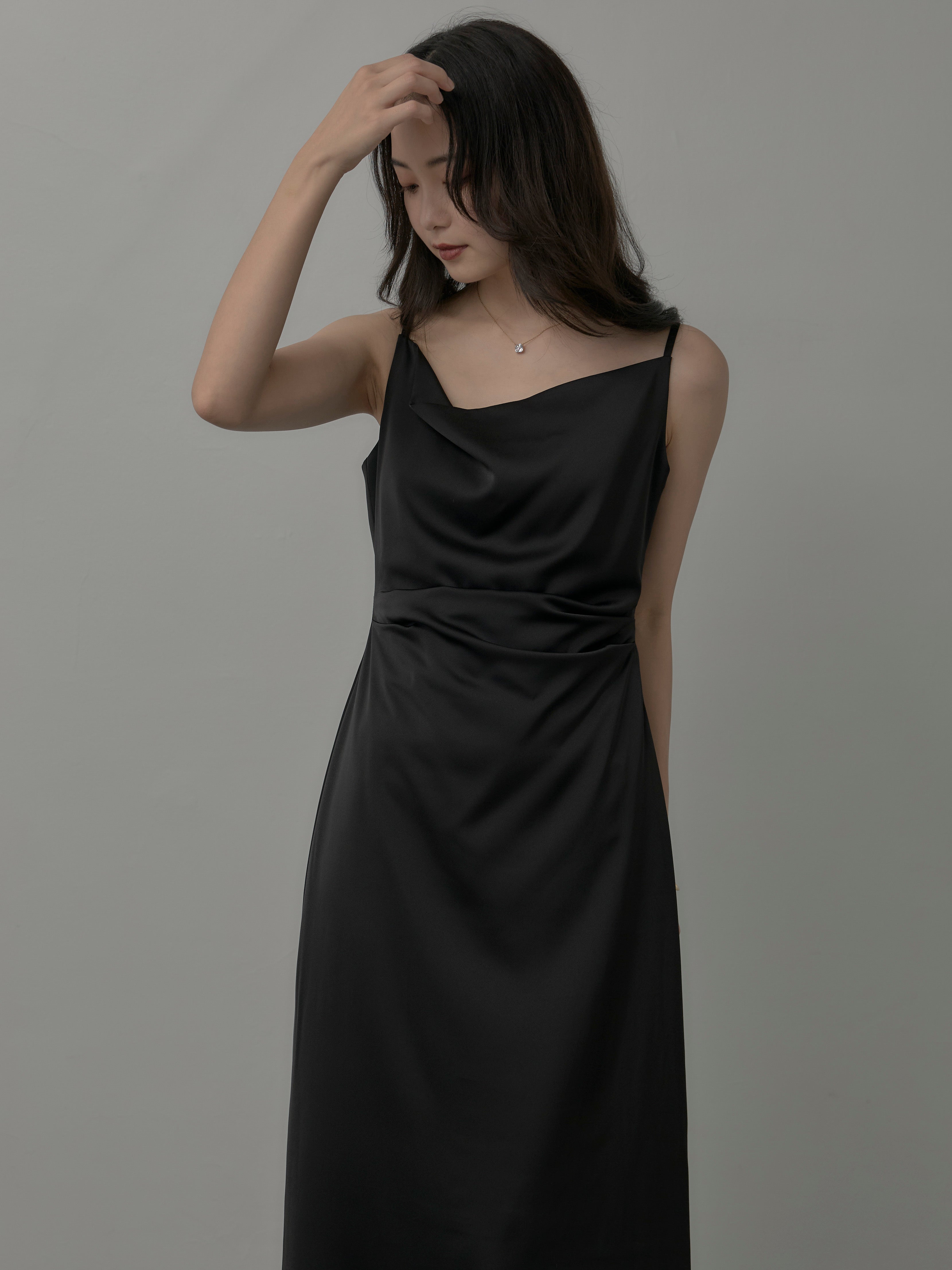 即完売 エメイン サテン ドレープキャミソール Essential】サテンドレープキャミワンピ – nairo