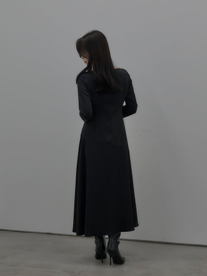 【Essential】ハートネックロングスリーブサテンワンピース