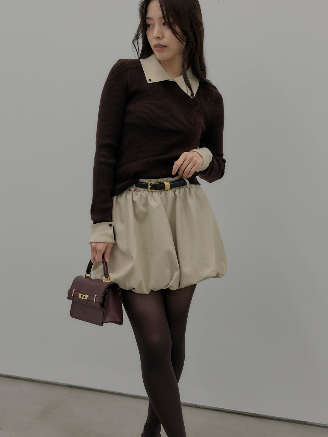 【SET】配色カフスニットポロ+ソフトレザーバルーンミニスカート(2set)