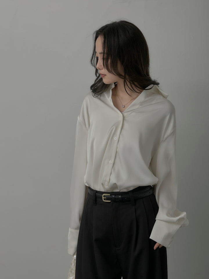 [予約]ケープ付きオーバーサテンシャツ