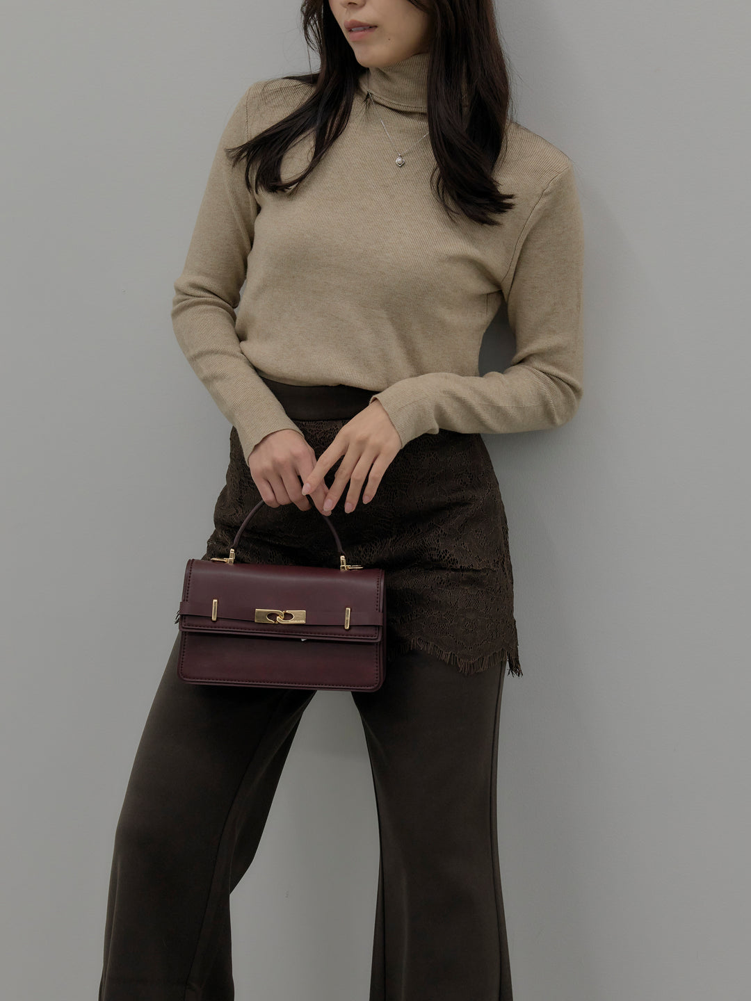 【SET】ベーシックリブタートルネック+レースレイヤードセミフレアパンツ(2set)