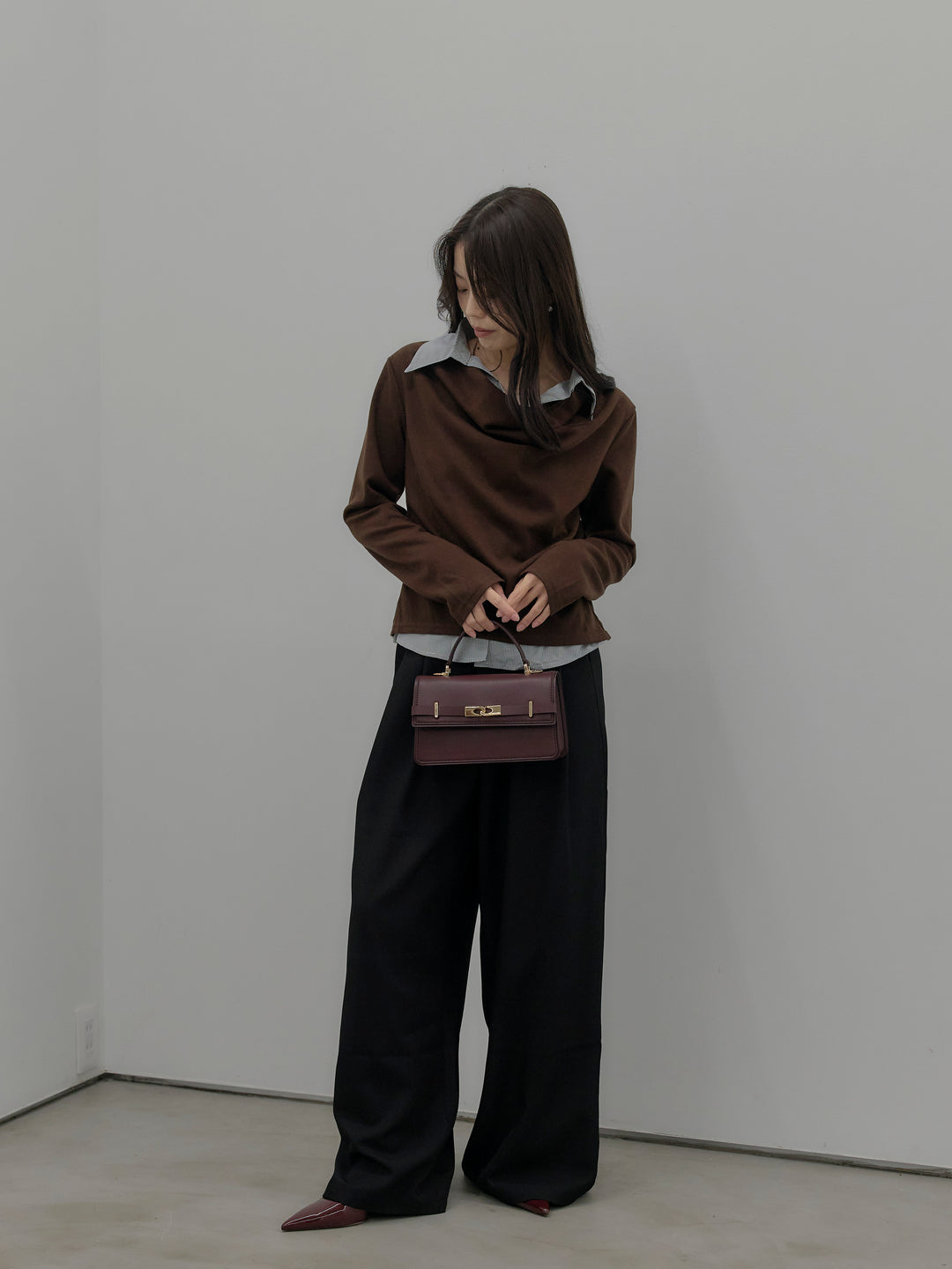 デザインタックワイドパンツ