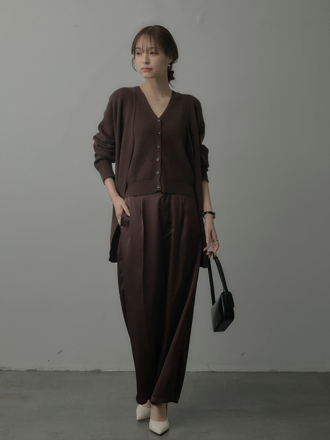 【SET】カーディガン&ニットベストアンサンブルSET+【Essential】センタープレスサテンパンツ(2set)