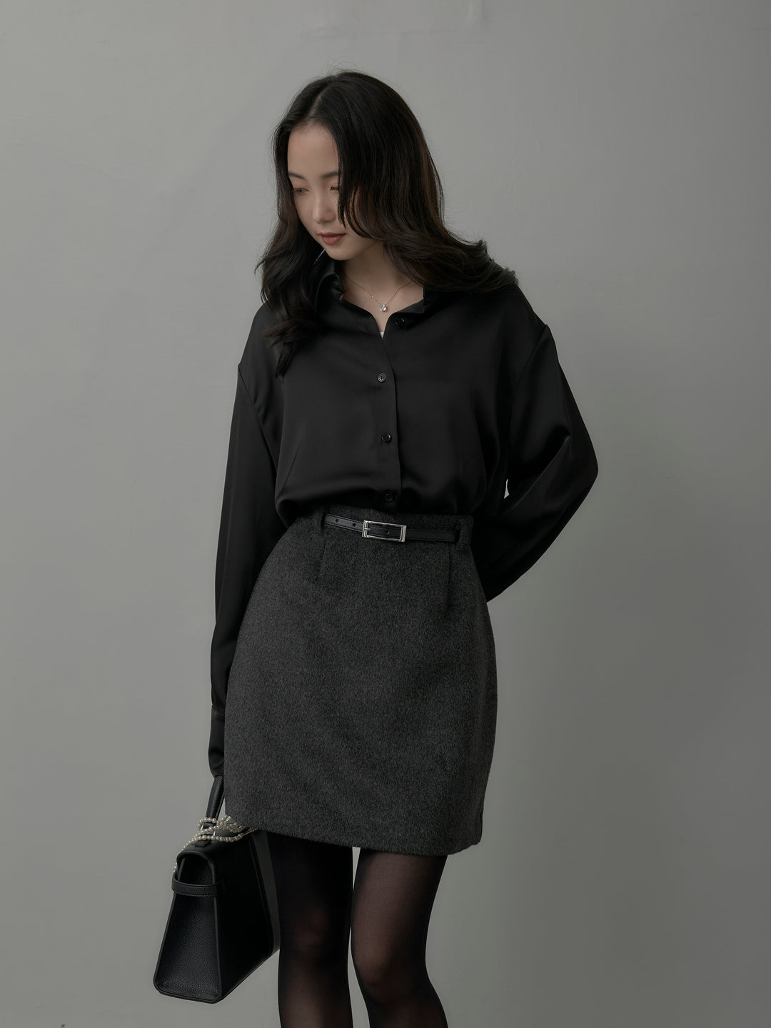 [予約]ケープ付きオーバーサテンシャツ