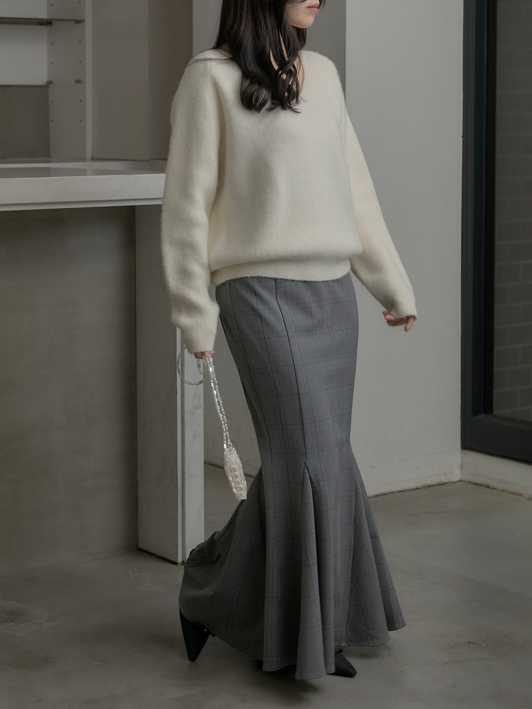 【SET】モヘアタッチVネックニットプルオーバー+【Essential】チェック柄マーメイドスカート(2set)