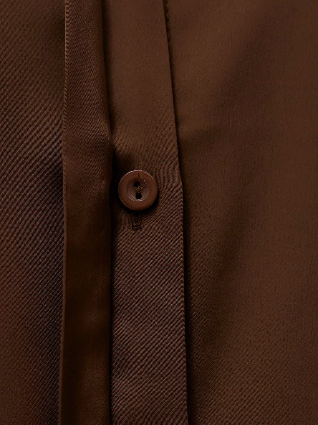 比翼仕立てサテンシャツ