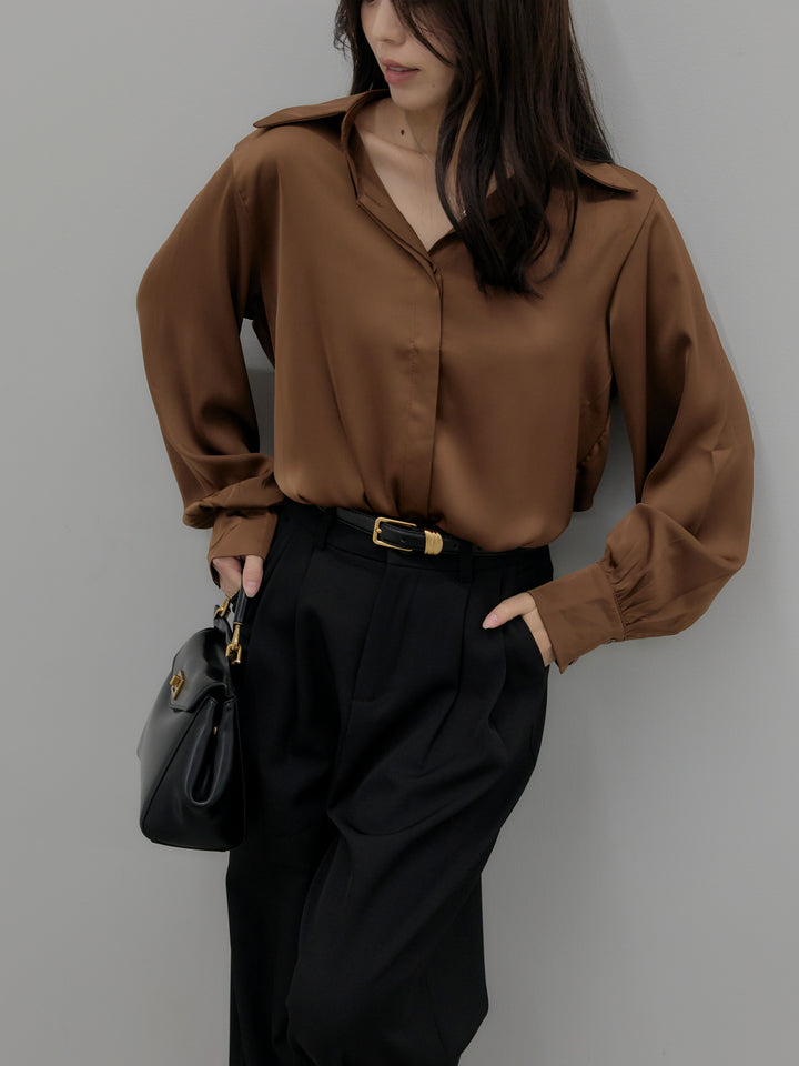 比翼仕立てサテンシャツ