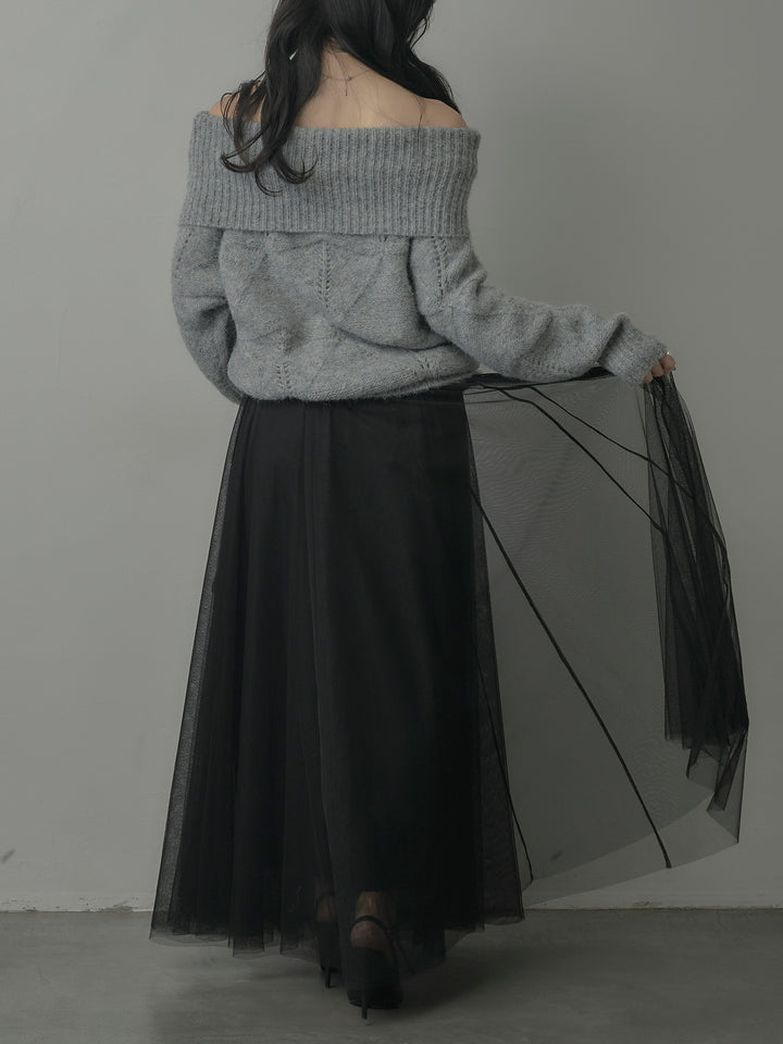 メランジニットオフショルトップス