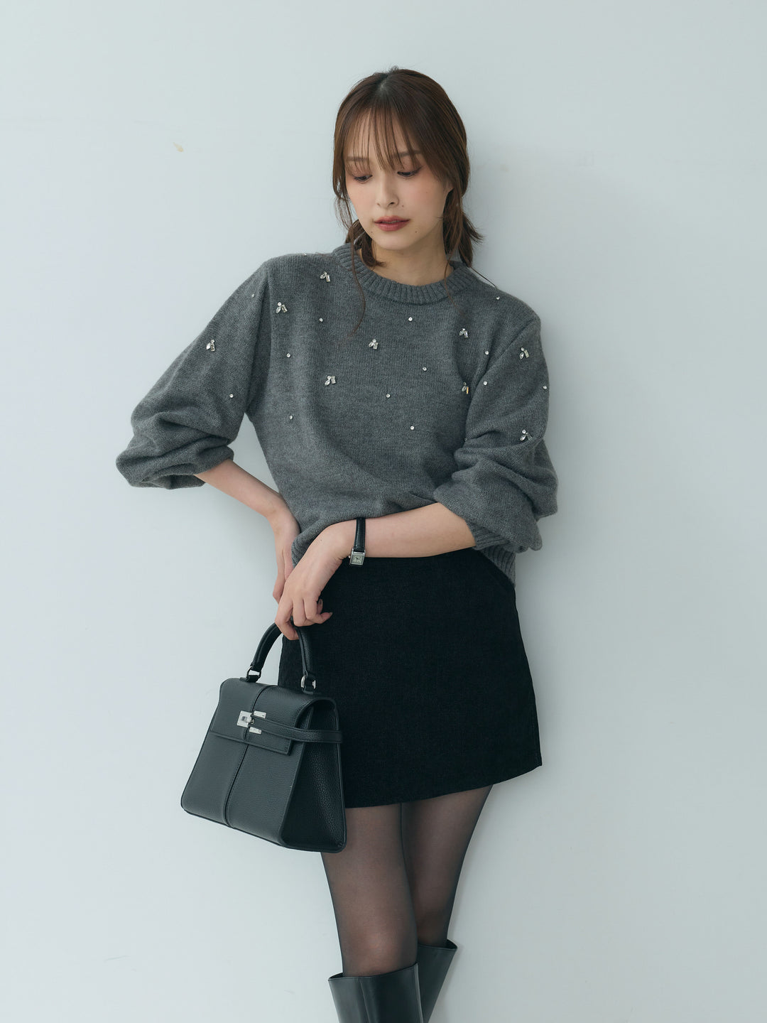 【SET】ビジューニットトップス+ベロアミニスカート(2set)
