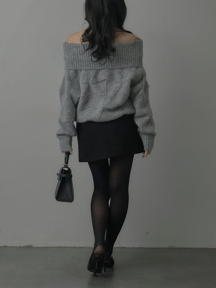 メランジニットオフショルトップス