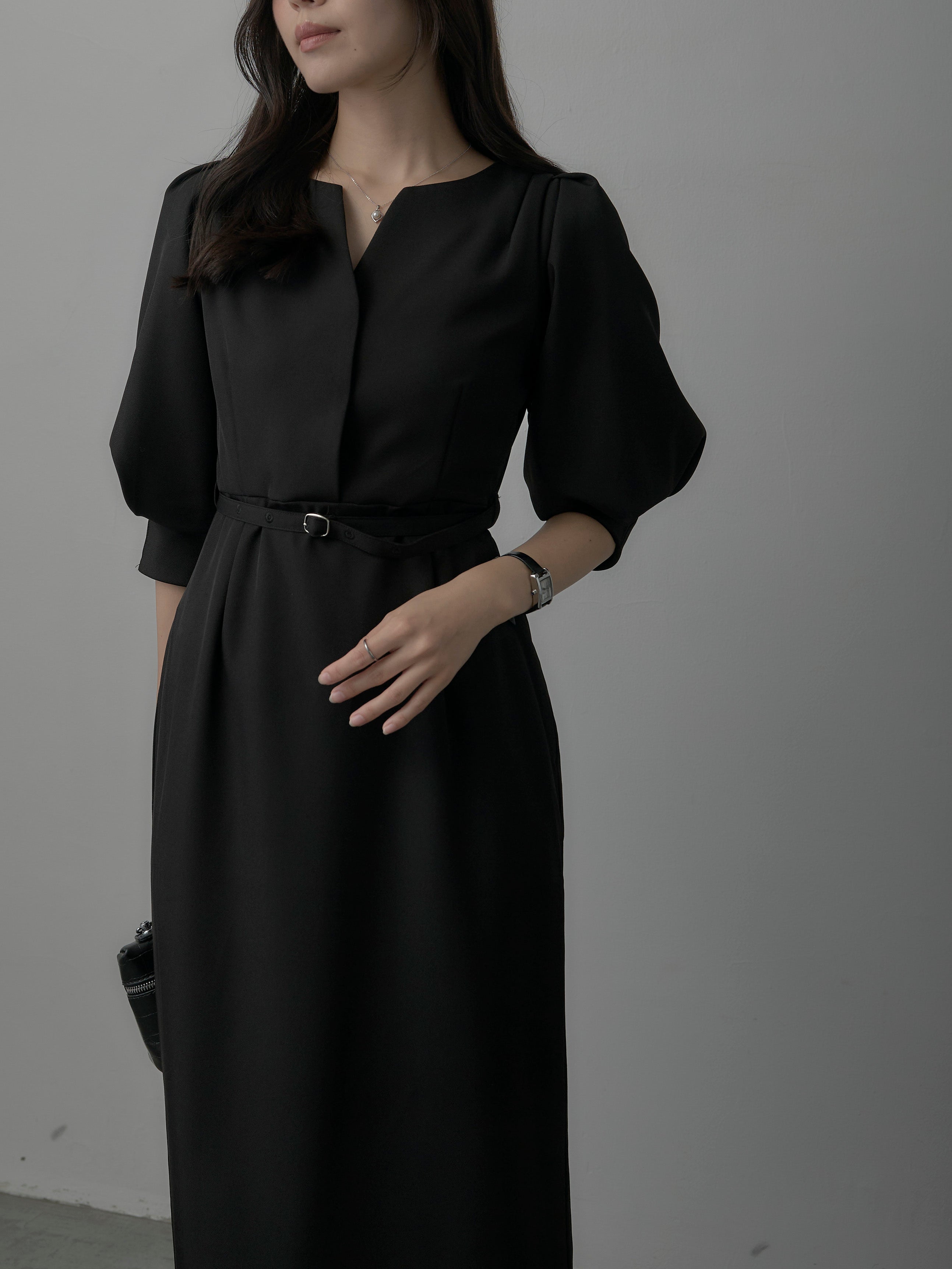 Essential】裾レースパフスリーブワンピース – nairo