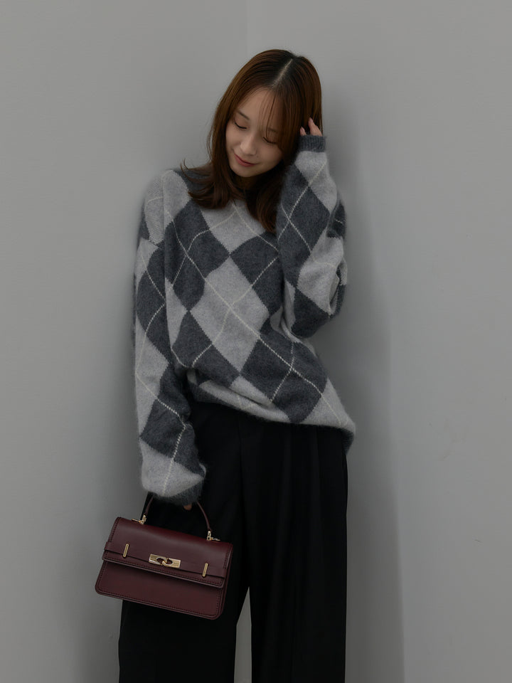 【premium touch】アーガイル柄ニットプルオーバー