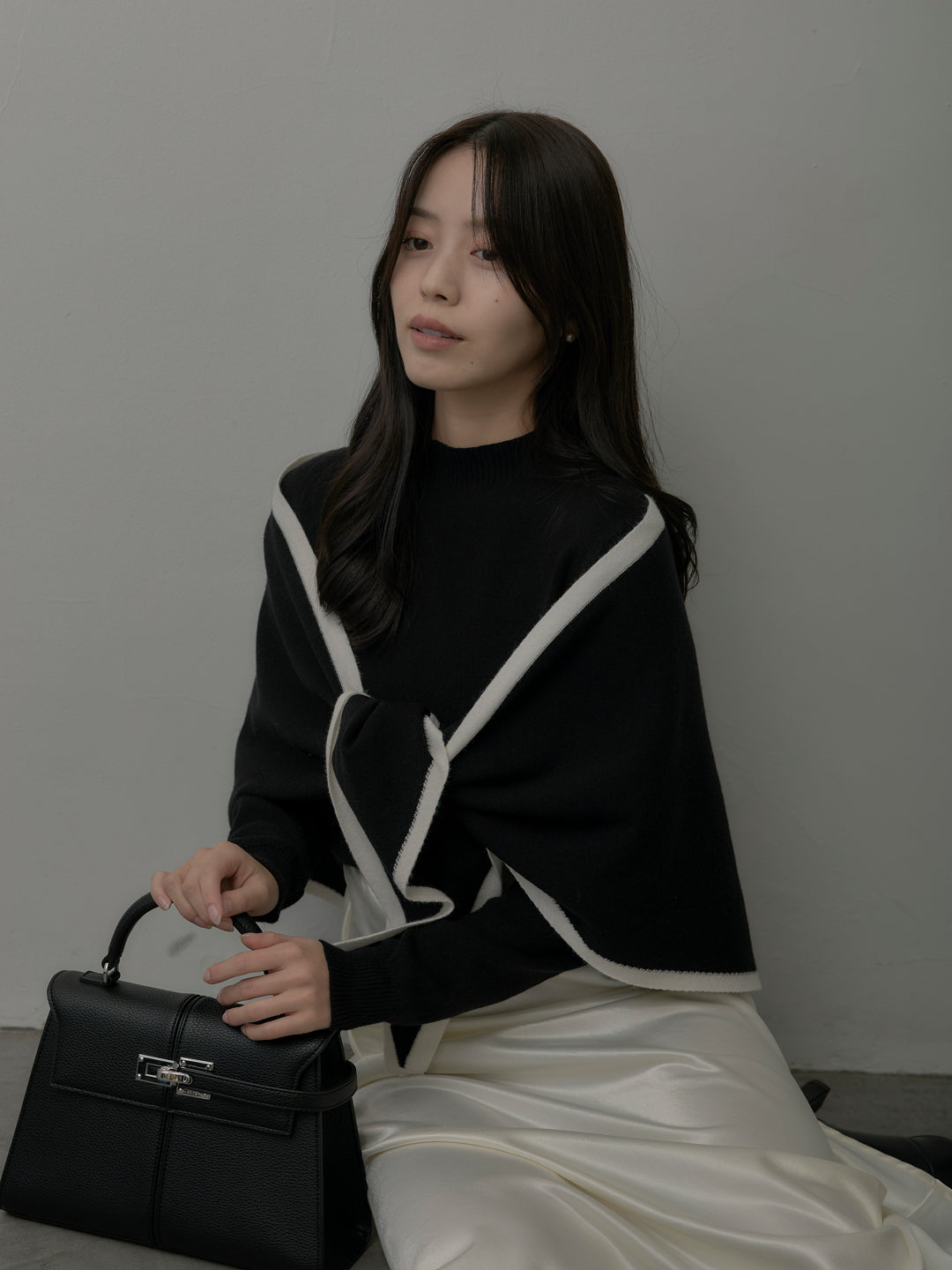 配色スカーフ付きニットトップス