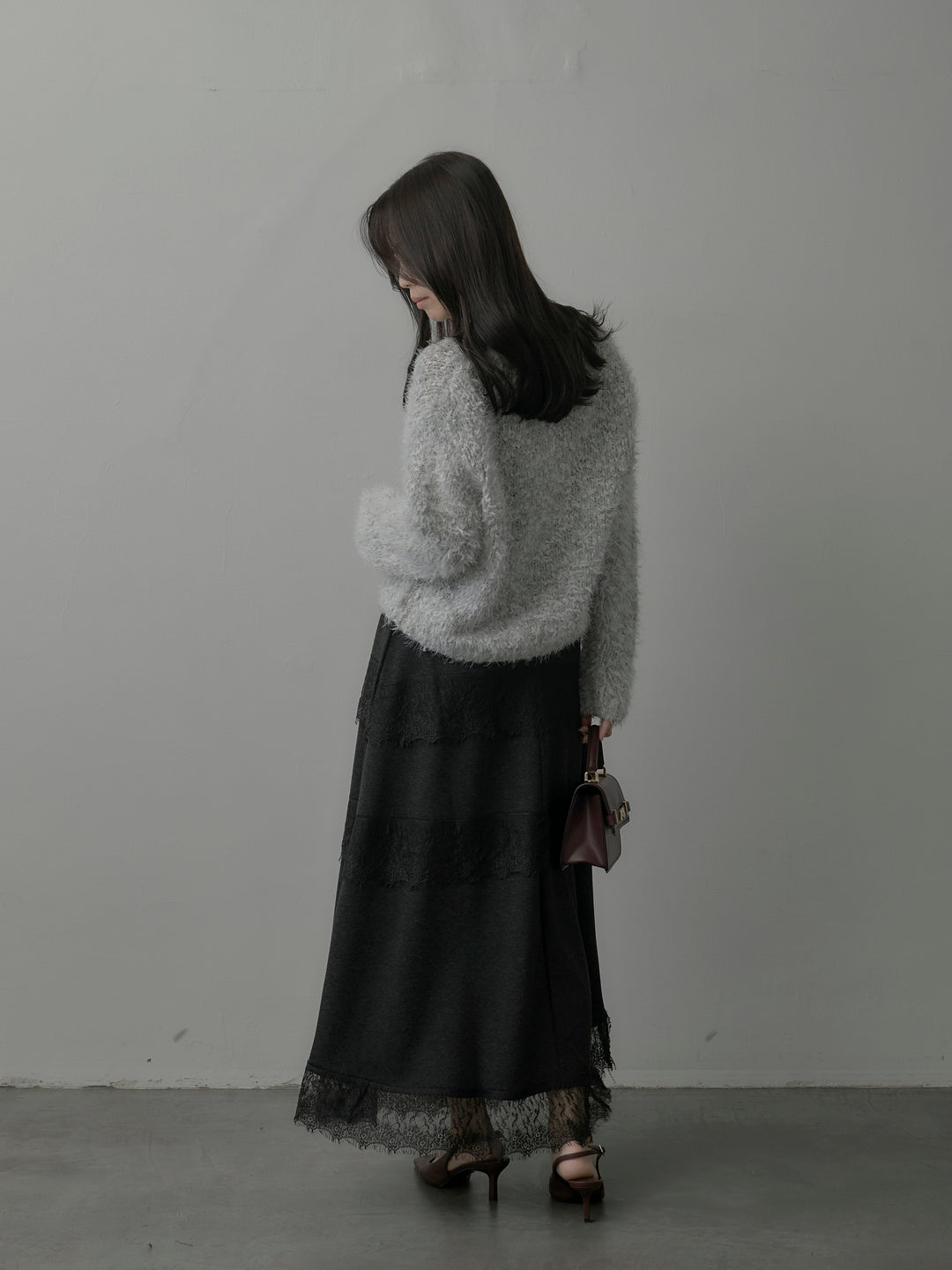 レースデザインフレアスカート
