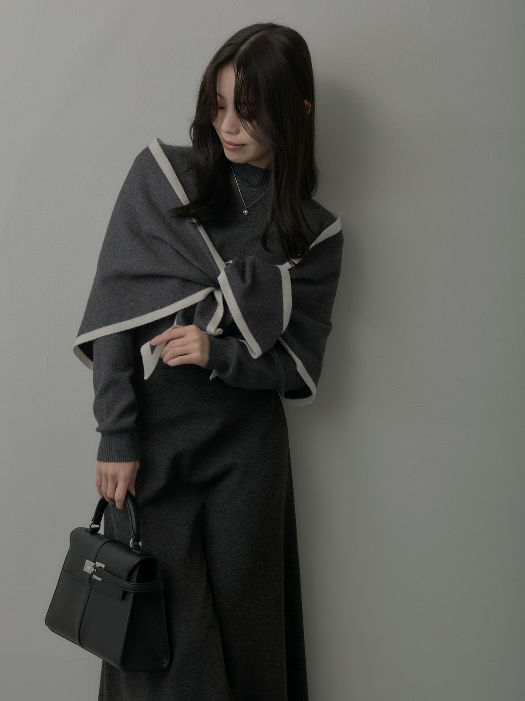 【SET】配色スカーフ付きニットトップス+リラクシーフレアロングスカート(2set)