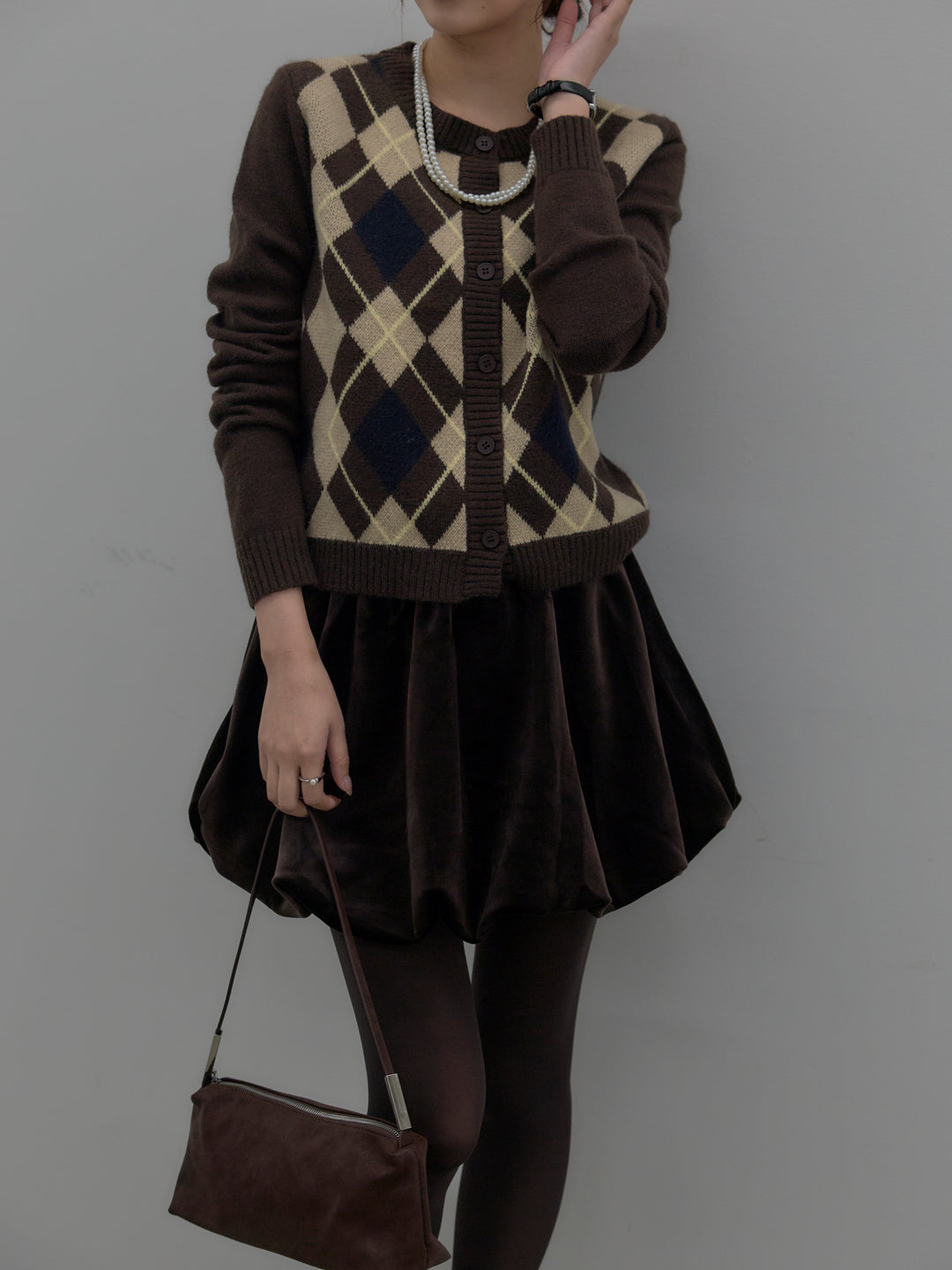 【SET】アーガイル柄コンパクトニットカーディガン+ベロアバルーンミニスカート(インパン付き)(2set)