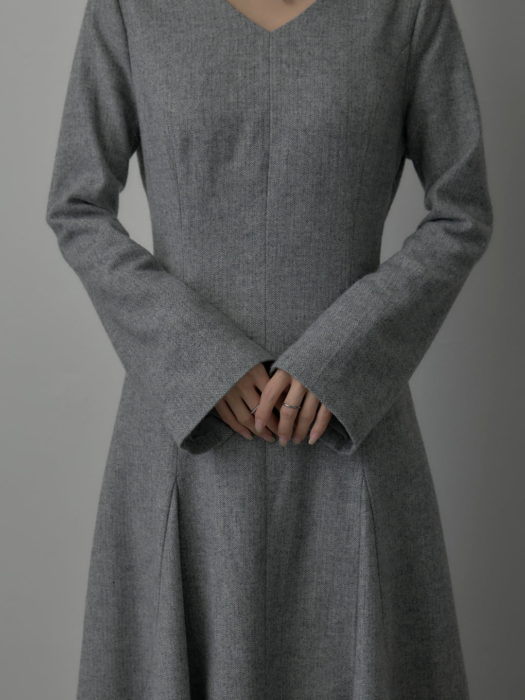 【Essential】2wayスリーブヘリンボーンフレアワンピース